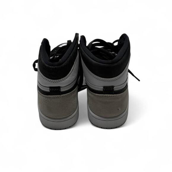 Nike Air Jordan 1 Retro High Stage Sneakers Men’s Size 6 Great Condition main image 5